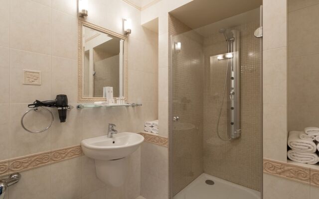 Апартаменты Royal, ул. Успенская, 12