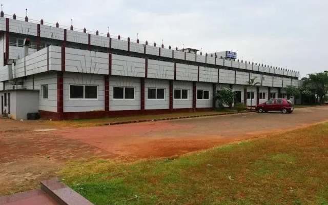 RNS Highway Hotel