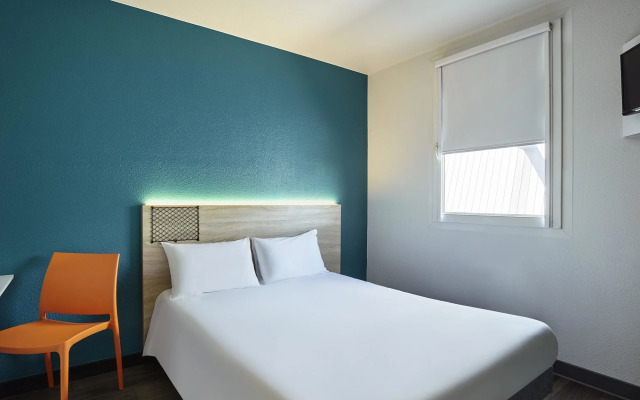 hotelF1 Paris Saint-Denis Universite