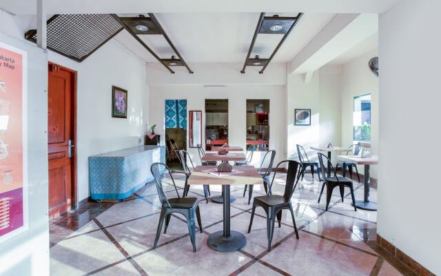 Hotel Winotosastro by OYO Rooms