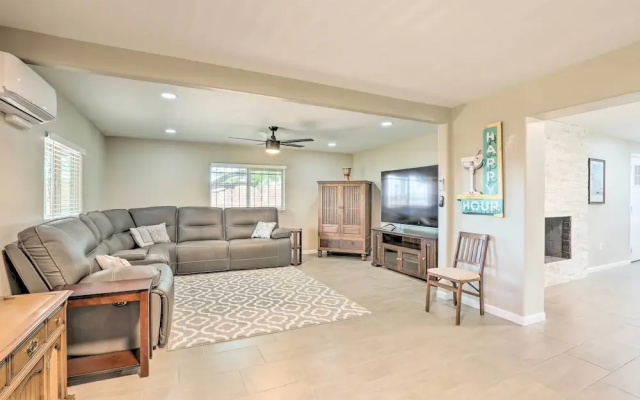 Tucson Getaway w/ Private Pool & Gas Grill!