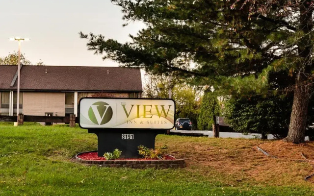 The View Inn & Suites