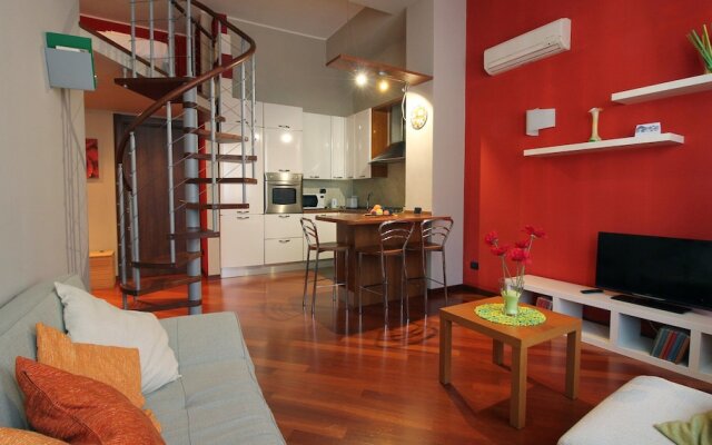 Mi-sant3at - Piazza Santa Maria Alla Fontana 3