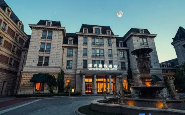 Sunshine Jovial Hotel