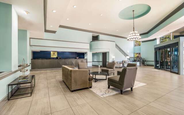 MainStay Suites