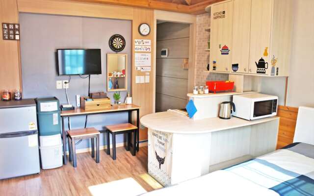 Pocheon Four Seasons Travel Pension