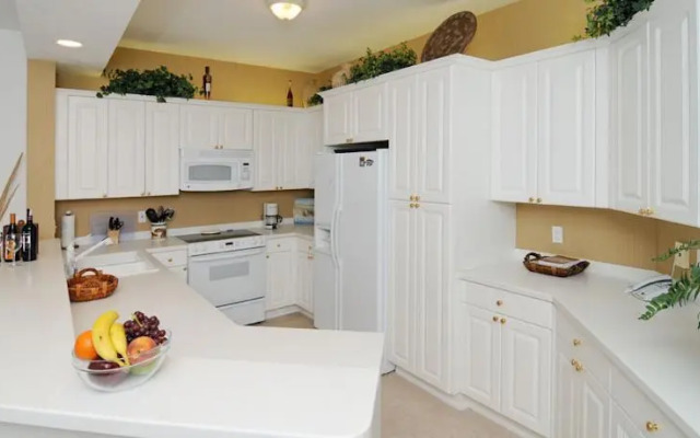 Pascoli Vacation Condo