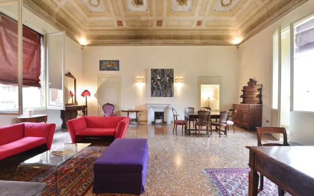 Palazzo Tanari Apartment