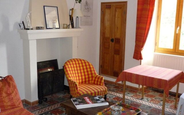 Oustaou Des Moulieres