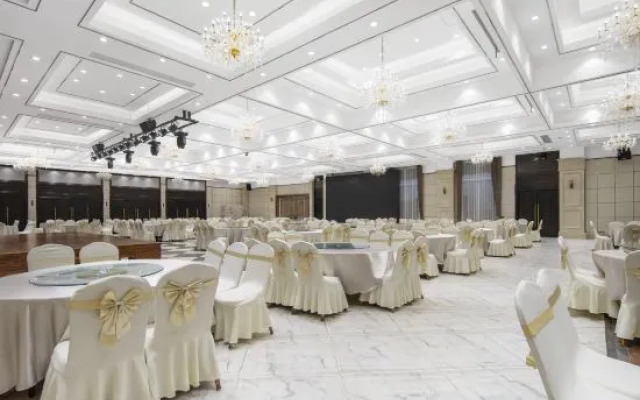 Shanghai Kangming Manor Hotel