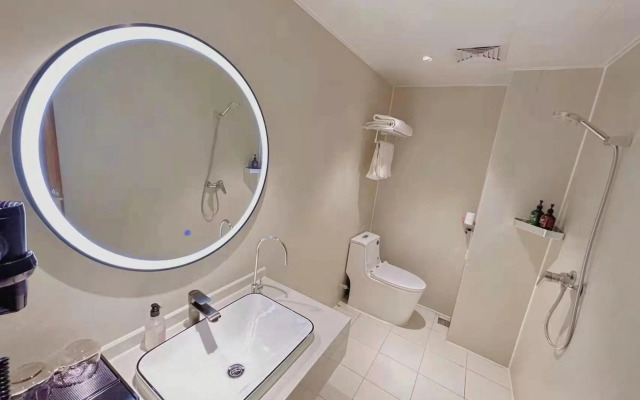 Wanjia Business Hotel (Zaozhuang Maoyuan)
