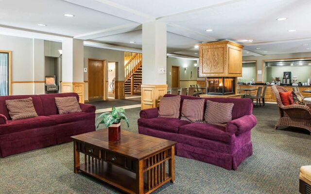 FairBridge Inn & Suites Fort Wayne