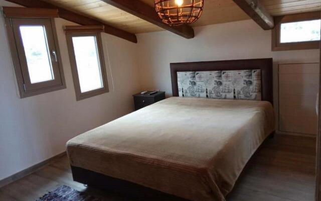 Loft by the sea-Agios Nikolaos-Lefkada