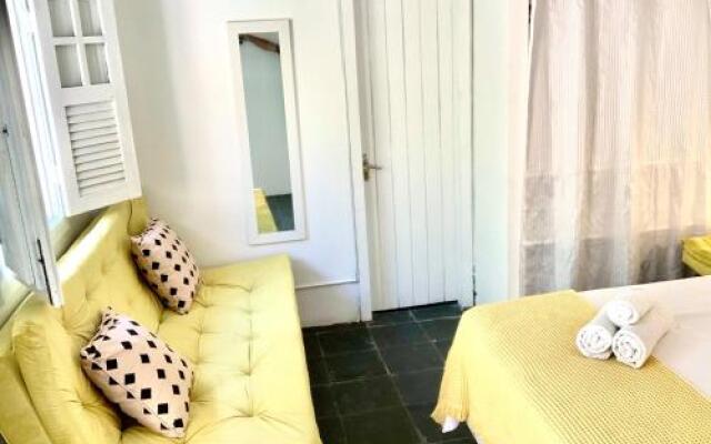 Blanca Hostel & Bar