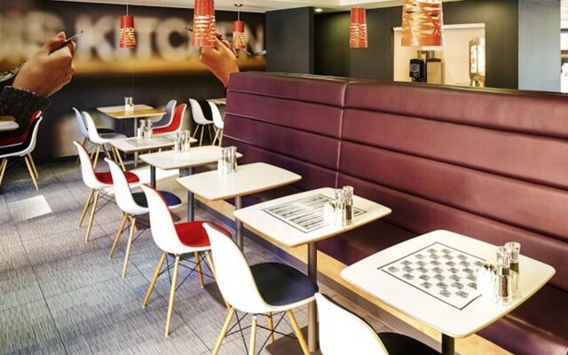 ibis London Luton Airport