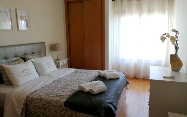 Apartment with 3 Bedrooms in Portimão, with Wonderful City View, Furnished Balcony And Wifi - 1 Km From the Beach