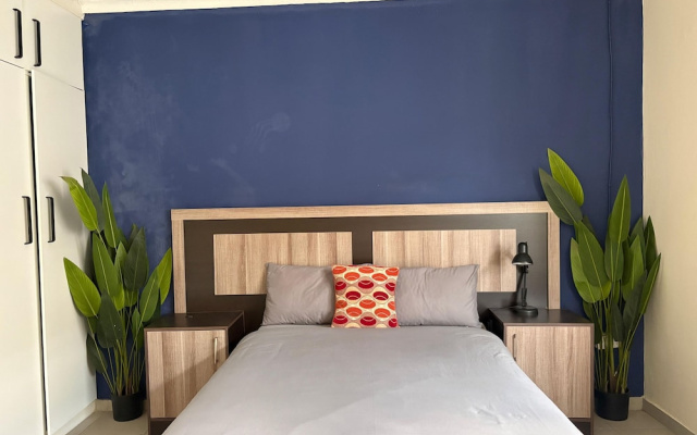 Budget Double Room Mt Pleasant Heights - 2379