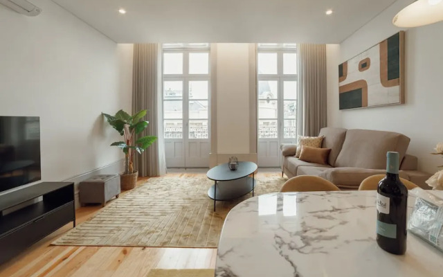 Heart OF Porto Apartment E Duplex by Vacationy
