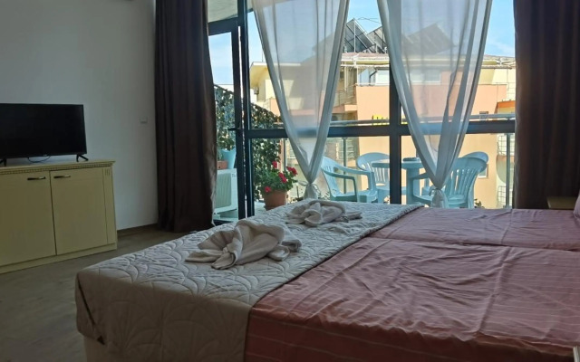 F 207 Primorsko del Sol