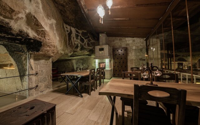 Konak Bezirhane Hotel