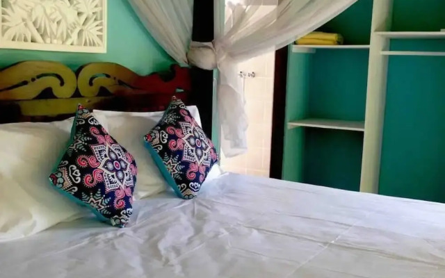 Kirana Homestay - Breeze Bungalow