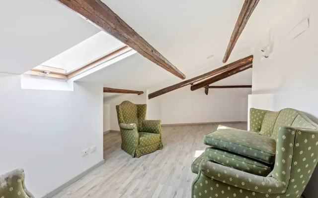 Libertà Frame Apartment - Terrace and Etna view