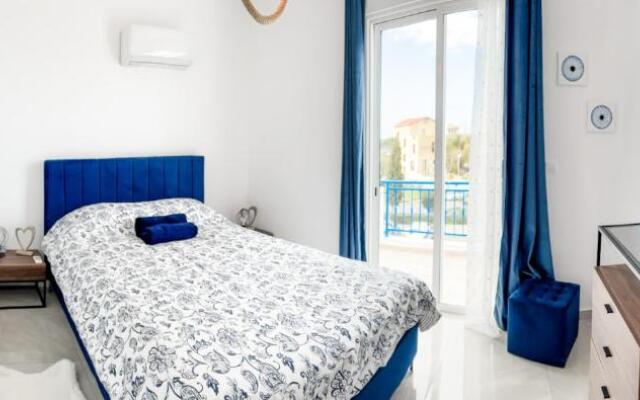 LATSI APARTMENT 16 fully renovated