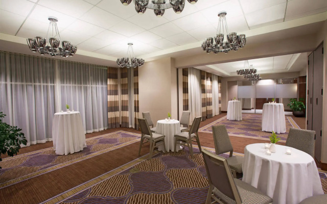 Sheraton Pittsburgh Airport Hotel