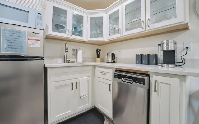 Central Sedona Home with 3 Units