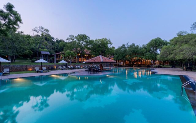 Amaya Lake Dambulla Resort