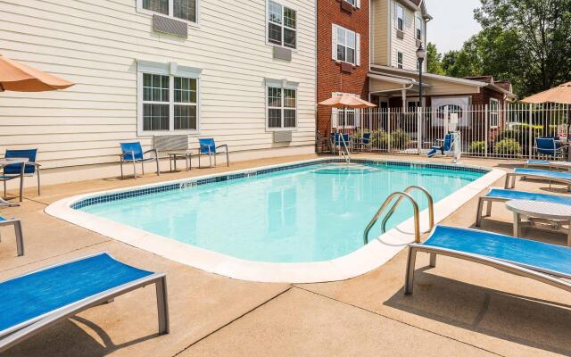 Pine Bush Suites Albany University