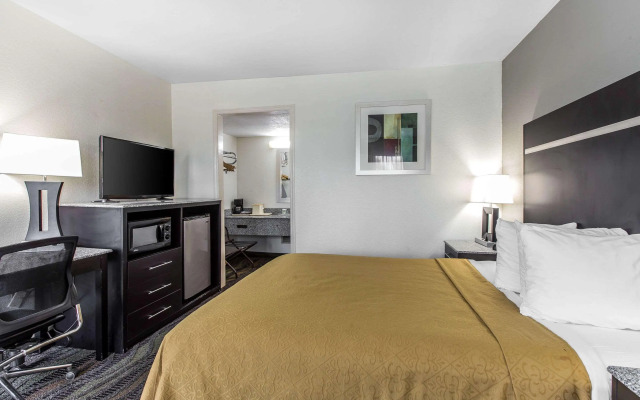 Quality Inn & Suites Conference Center