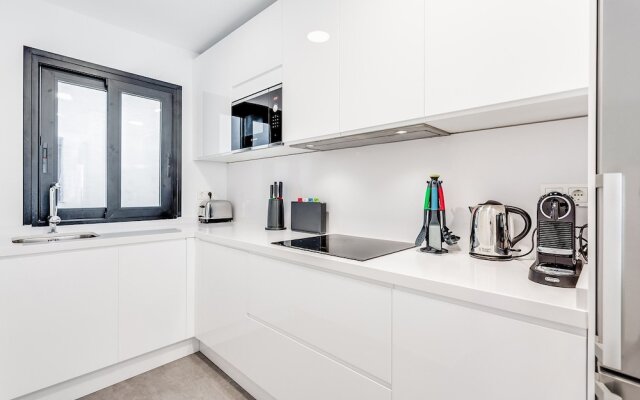 by RIVA - Beautiful 1 Bedroom Chic Apartment in Banus Gardens