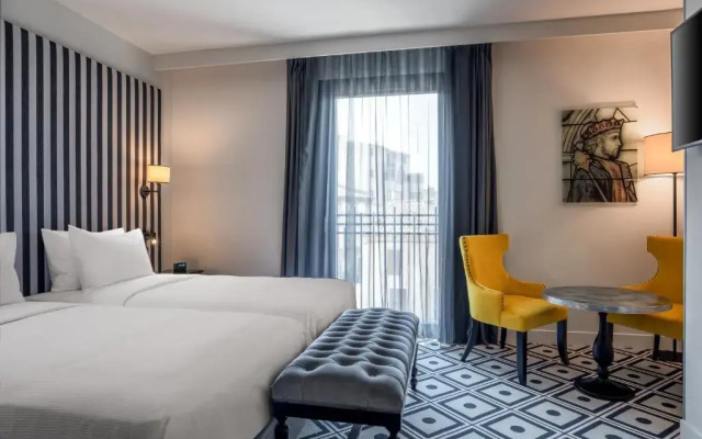 SOWELL COLLECTION Hôtel du Roi & SPA