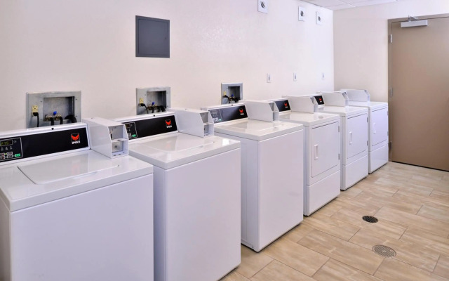 Holiday Inn Express & Suites Page - Lake Powell Area by IHG