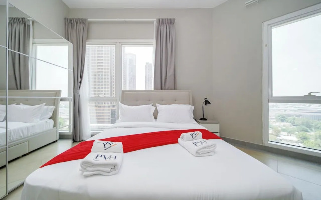 PVH - Sunny Studio - Madison Residency