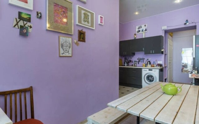 Contact Hostel Nevsky