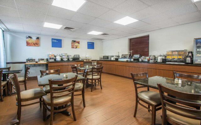 Comfort Inn & Suites Fort Lauderdale West Turnpike