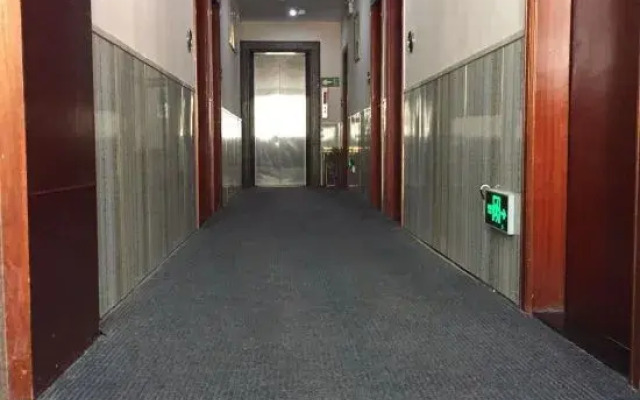Haifeng Wanli Apartment