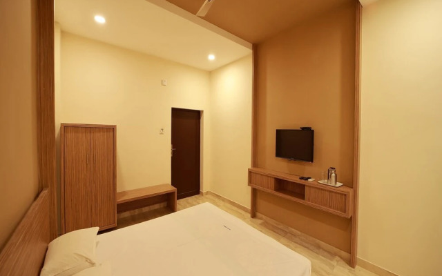 Valluvar Residency