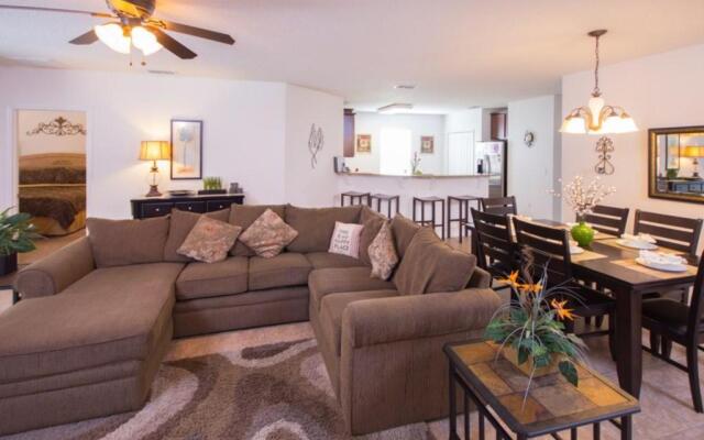 Robert's Cypress Pointe Vacation Home