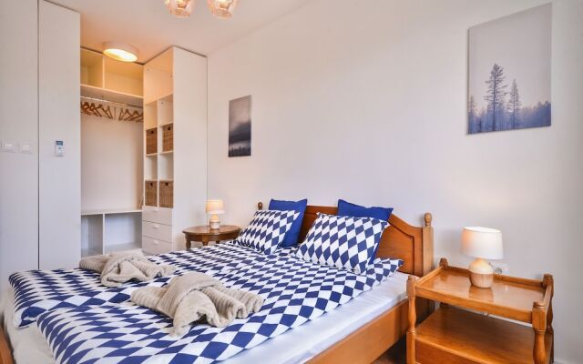 FM Deluxe 2-BDR Apartment - South Park