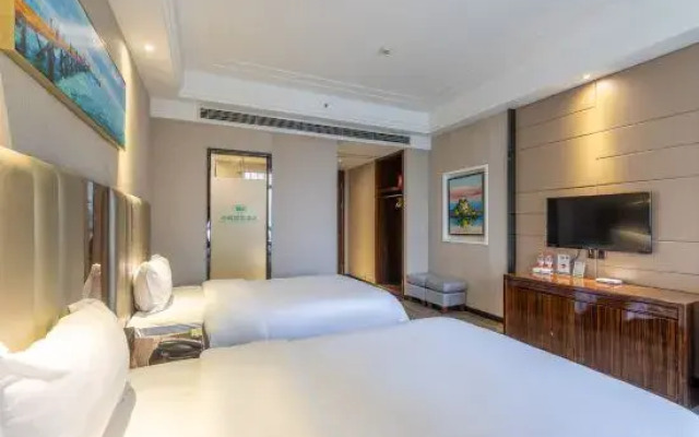 Yijia Hotel (Changsha Ligu Litang Metro Station)