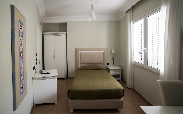 Victoria Palace Hotel & Zen Wellness