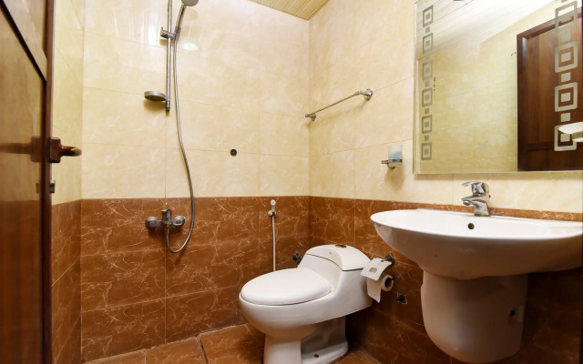 OYO 426 Royal Al Khaleej Furnished Apartments