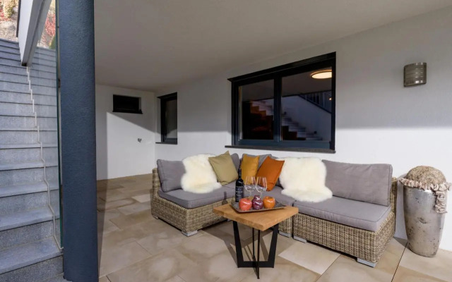 Van's Place, Luxury Apartment