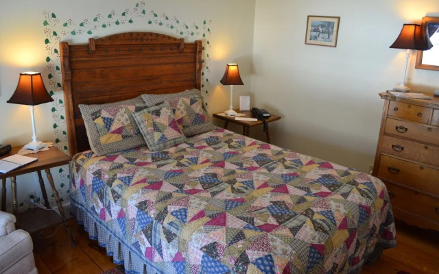 Dowds Country Inn