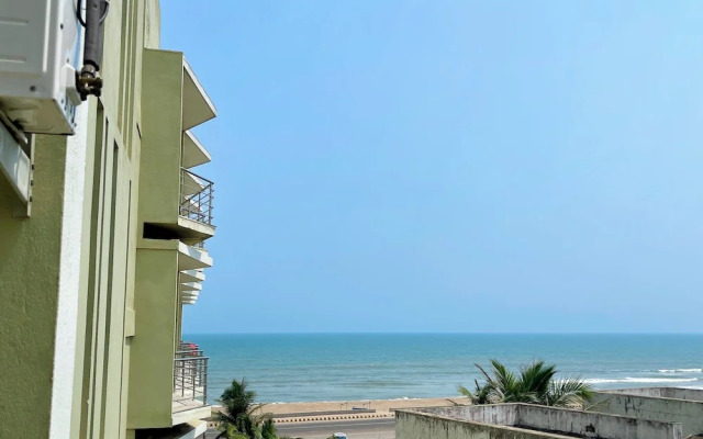 TBS Sea View - Full AC- Pool & Breakfast