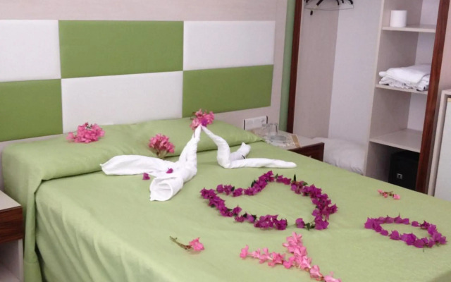 Derya Motel