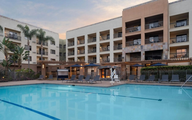 Courtyard by Marriott San Diego Central